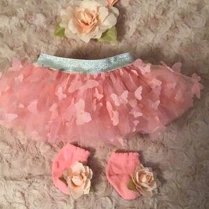 Pink tulle butterfly baby tutu skirt with flower headband and socks